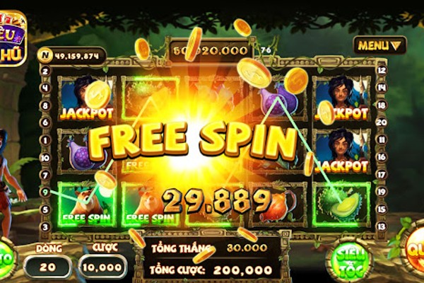 Màn hình trò chơi slot ở chế độ chơi thử miễn phí
